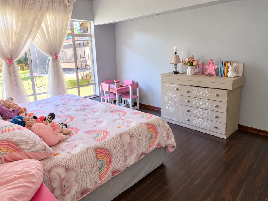 4 Bedroom Property for Sale in Wilkoppies North West